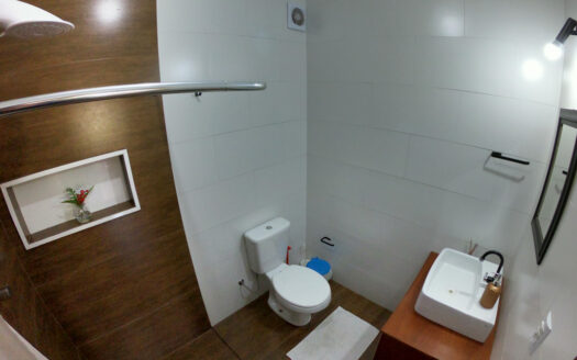 Casa p/ 10/12 pessoas