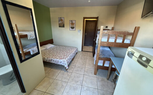 Suíte p/ 2/4 pessoas