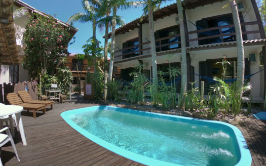 Suíte Master Pool Superior 2/4 pessoas