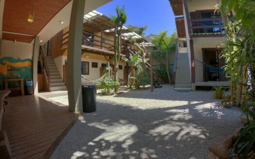 Suíte Master Pool Superior 2/4 pessoas