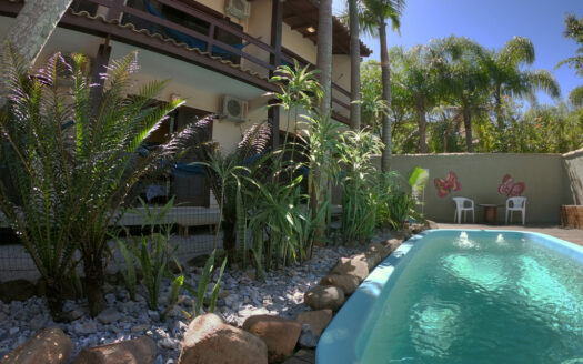 Suíte Master Pool Superior 2/4 pessoas