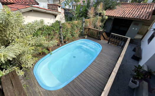 Casa p/ 8/10 pessoas