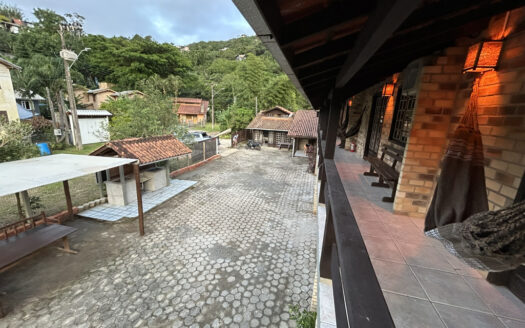 Apartamento térreo p/ 2/3 pessoas