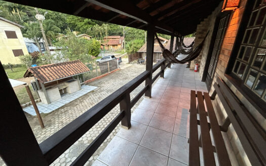 Apartamento térreo p/ 2/3 pessoas